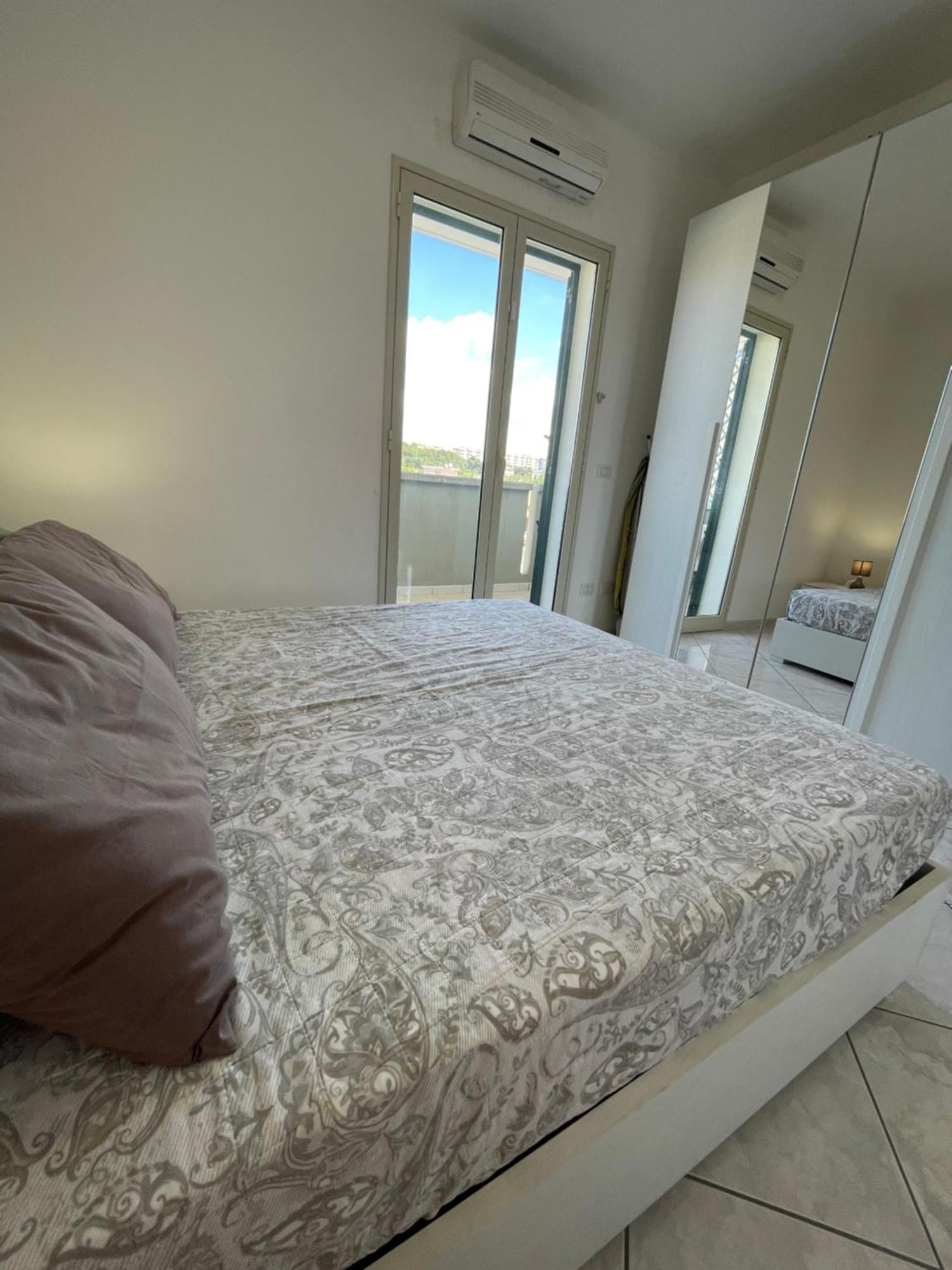 House Nereide, Lovely Apartment Sea View غالّيبولي المظهر الخارجي الصورة